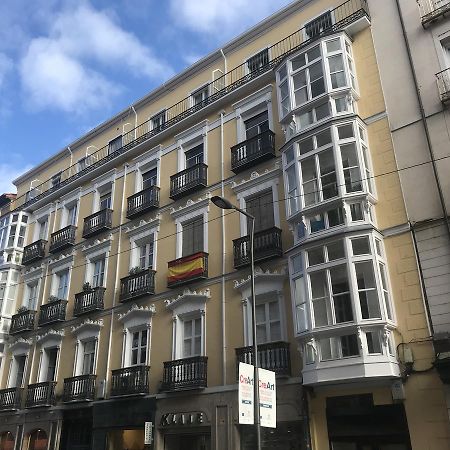 Airva: Apartamento Duque De La Victoria 巴利亚多利德 外观 照片