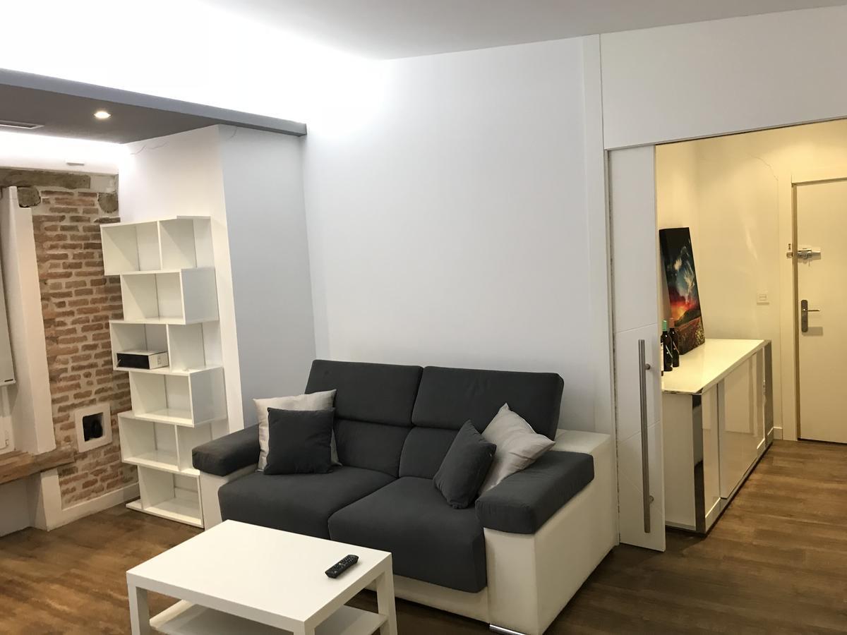 Airva: Apartamento Duque De La Victoria 巴利亚多利德 外观 照片